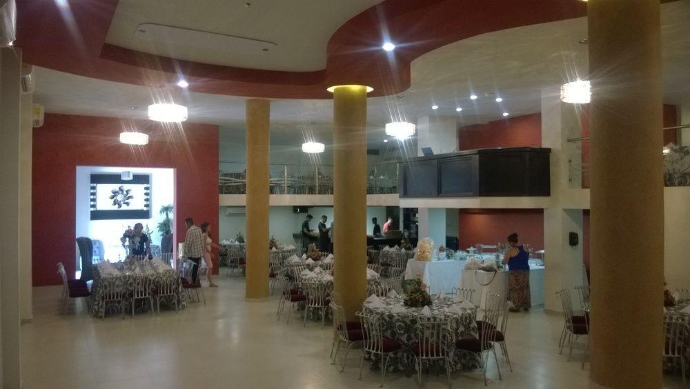 Hotel Villa Cahita Los Mochis Esterno foto