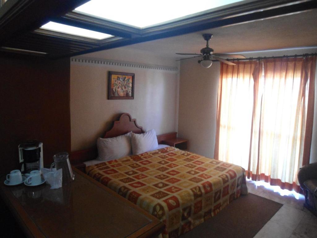 Hotel Villa Cahita Los Mochis Esterno foto