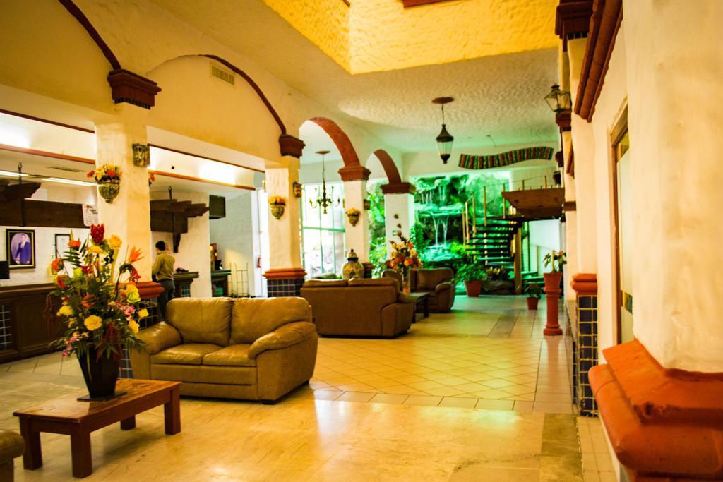 Hotel Villa Cahita Los Mochis Esterno foto